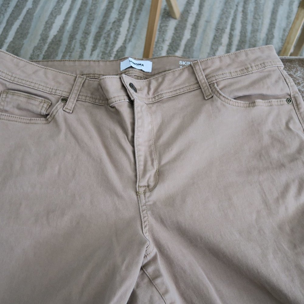 Sonoma Skinny Khaki's